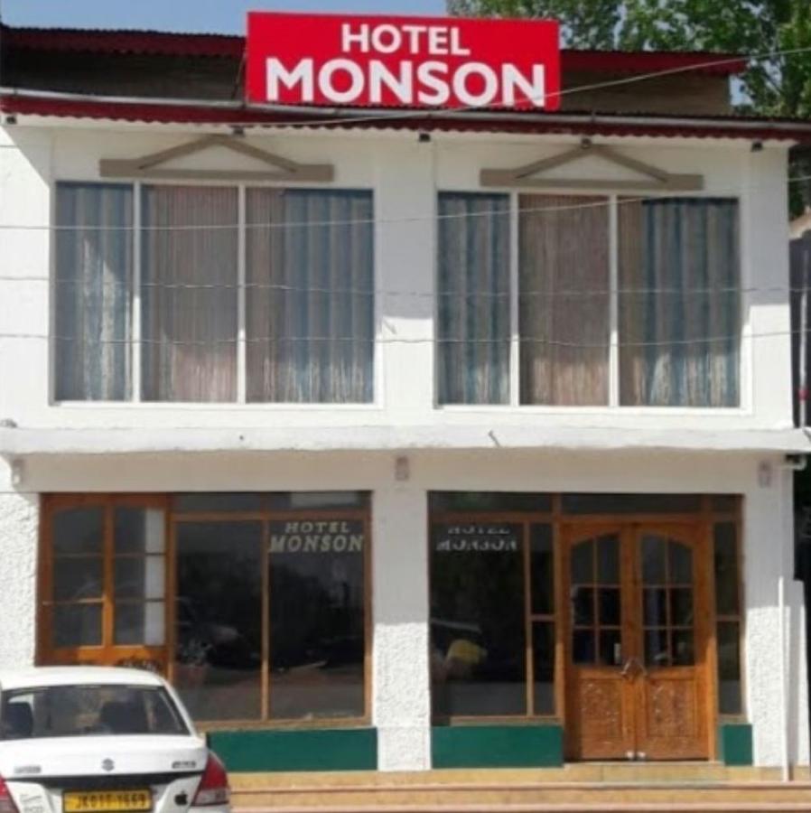 Hotel Monson Srinagar  Luaran gambar