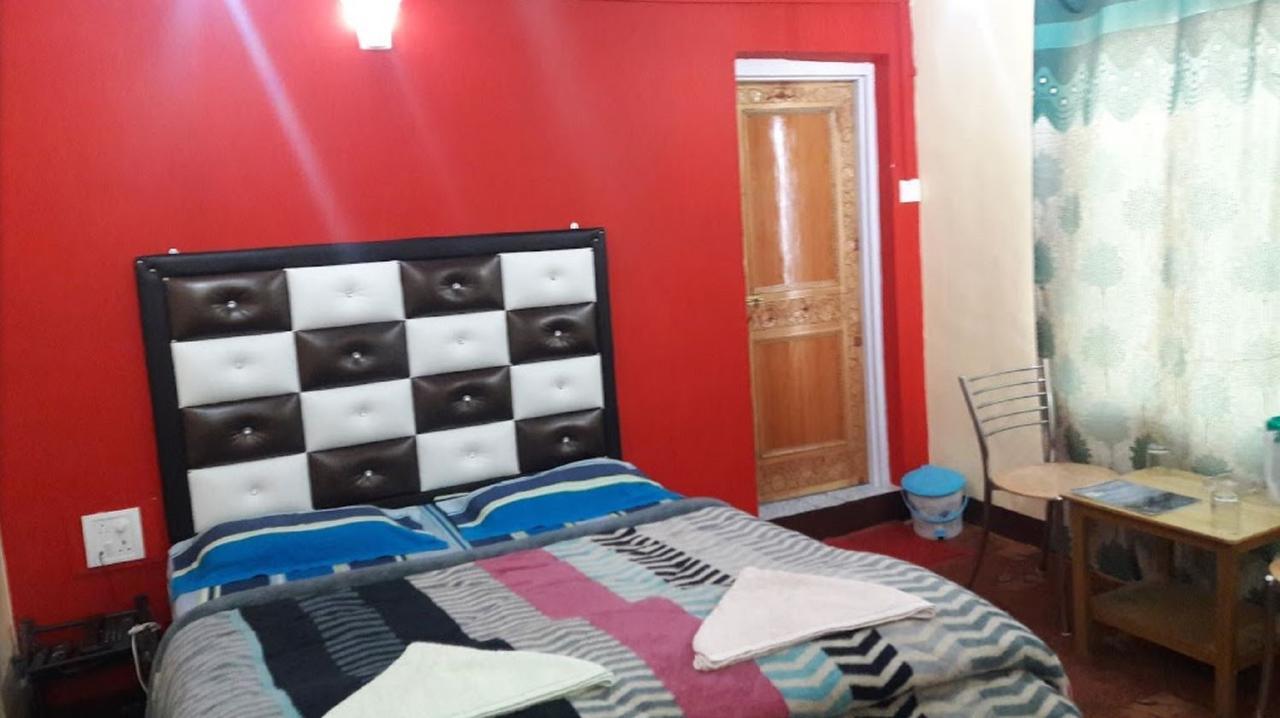 Hotel Monson Srinagar  Luaran gambar